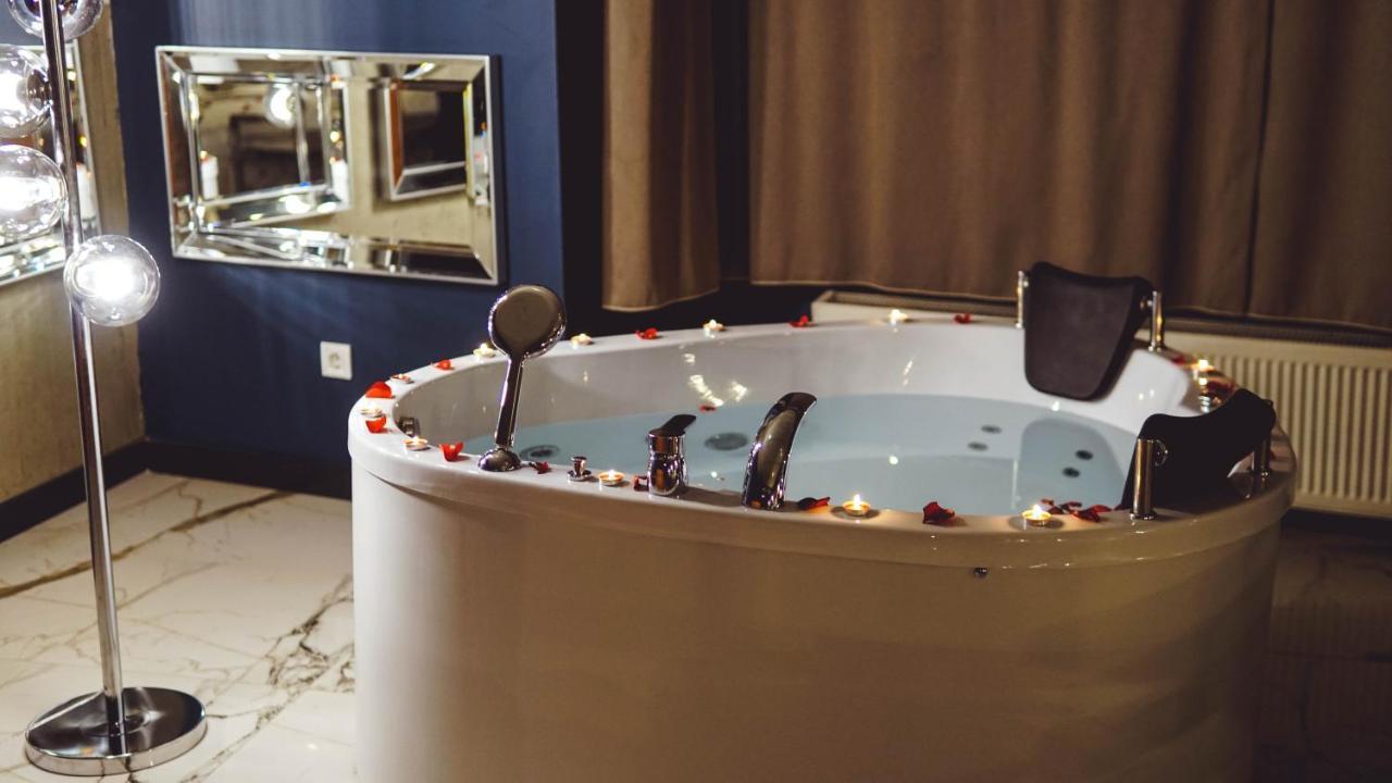 Mas Suites Karakoey Стамбул Экстерьер фото