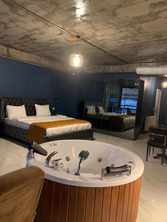 Mas Suites Karakoey Стамбул Экстерьер фото