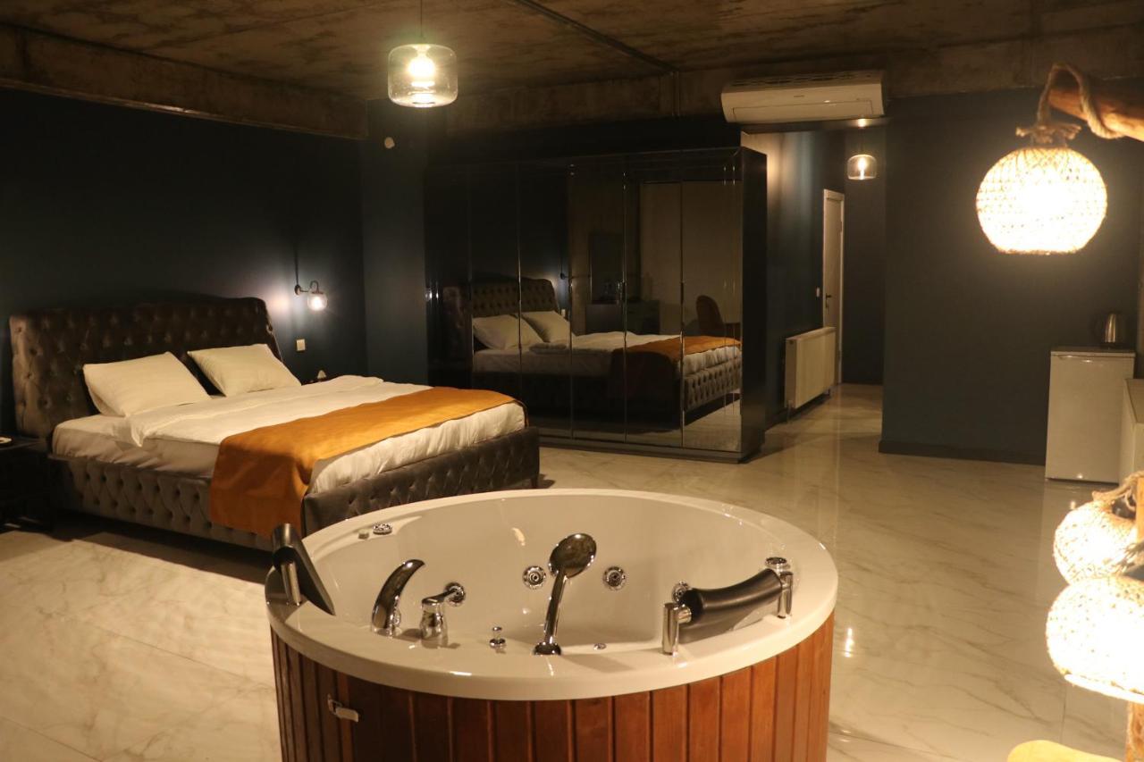 Mas Suites Karakoey Стамбул Экстерьер фото