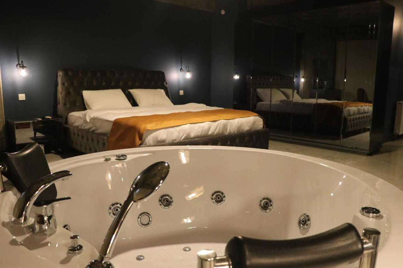 Mas Suites Karakoey Стамбул Экстерьер фото